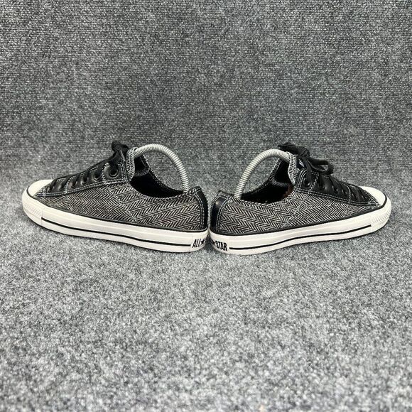 Converse Sneakers‎ Women's Size 10 Black Chuck Taylor All Star Low Lace Shoes - Picture 7 of 13